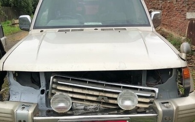 Mitsubishi Pajero III рестайлинг, 1993 год, 185 000 рублей, 1 фотография