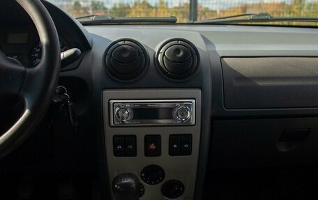 Renault Logan I, 2005 год, 345 000 рублей, 27 фотография