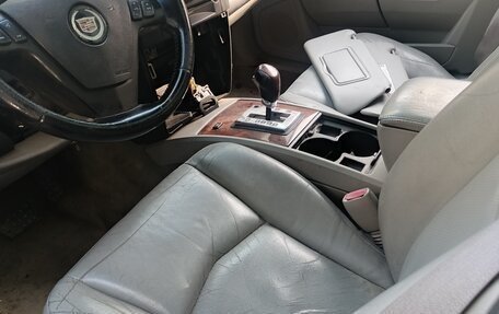 Cadillac SRX II рестайлинг, 2003 год, 250 000 рублей, 2 фотография