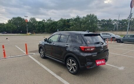 Toyota Raize I, 2020 год, 1 750 000 рублей, 2 фотография