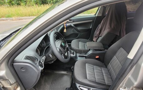 Skoda Octavia, 2012 год, 730 000 рублей, 13 фотография