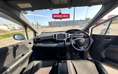 Honda Freed I, 2011 год, 1 095 000 рублей, 11 фотография