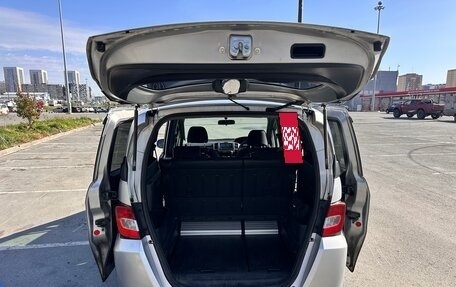 Honda Freed I, 2011 год, 1 095 000 рублей, 17 фотография