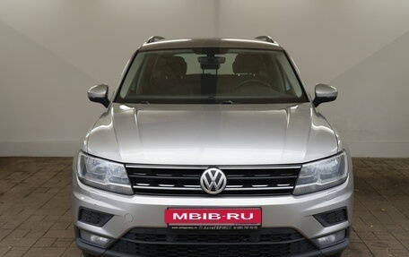 Volkswagen Tiguan II, 2018 год, 1 750 000 рублей, 2 фотография