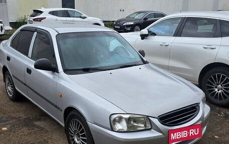 Hyundai Accent II, 2005 год, 330 000 рублей, 2 фотография