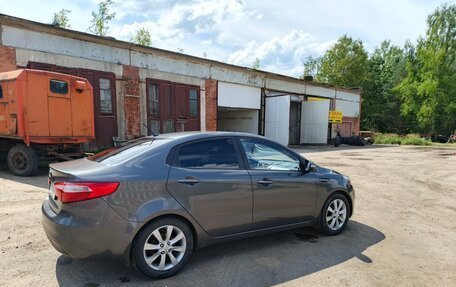 KIA Rio III рестайлинг, 2013 год, 590 000 рублей, 4 фотография