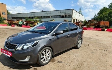 KIA Rio III рестайлинг, 2013 год, 590 000 рублей, 3 фотография