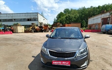 KIA Rio III рестайлинг, 2013 год, 590 000 рублей, 1 фотография