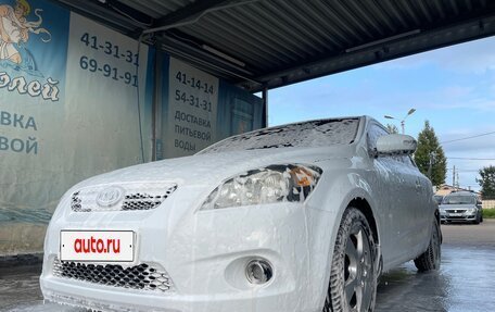 KIA cee'd I рестайлинг, 2010 год, 575 000 рублей, 10 фотография