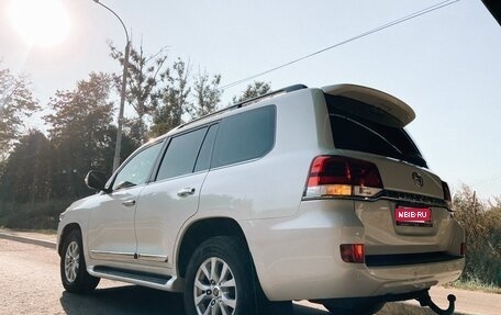 Toyota Land Cruiser 200, 2015 год, 4 800 000 рублей, 10 фотография