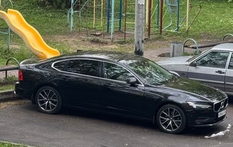 Volvo S90 II рестайлинг, 2017 год, 3 200 000 рублей, 3 фотография