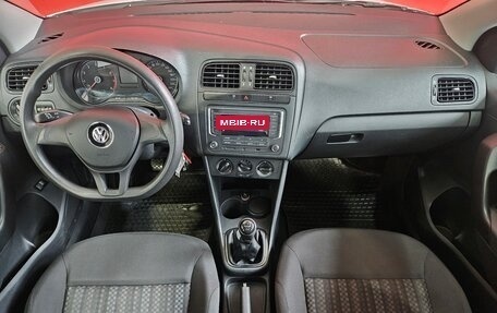 Volkswagen Polo VI (EU Market), 2017 год, 1 099 000 рублей, 9 фотография