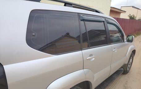 Toyota Land Cruiser Prado 120 рестайлинг, 2006 год, 2 250 000 рублей, 5 фотография