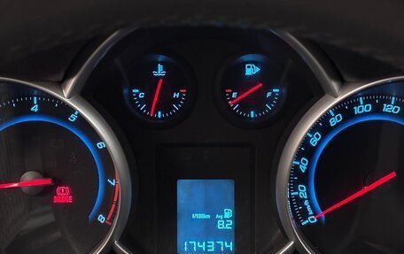 Chevrolet Cruze II, 2011 год, 648 000 рублей, 6 фотография