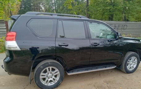 Toyota Land Cruiser Prado 150 рестайлинг 2, 2012 год, 2 200 000 рублей, 5 фотография