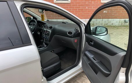Ford Focus II рестайлинг, 2010 год, 700 000 рублей, 9 фотография