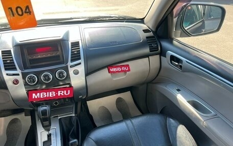 Mitsubishi Pajero Sport II рестайлинг, 2012 год, 1 799 000 рублей, 15 фотография