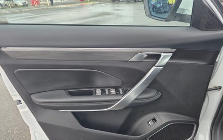 Geely Atlas, 2022 год, 1 890 000 рублей, 12 фотография