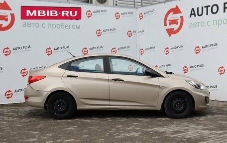 Hyundai Solaris II рестайлинг, 2013 год, 880 000 рублей, 3 фотография