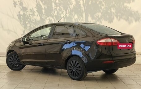 Ford Fiesta, 2015 год, 409 000 рублей, 6 фотография