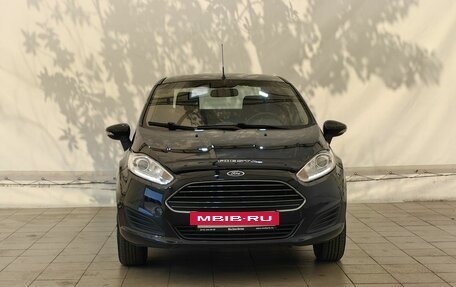 Ford Fiesta, 2015 год, 409 000 рублей, 2 фотография