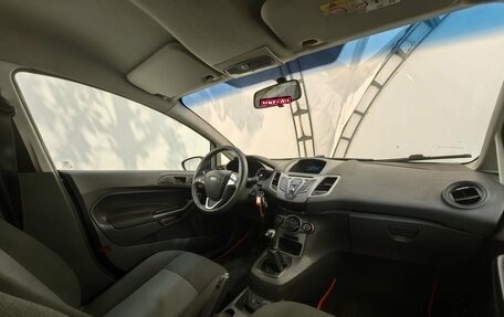 Ford Fiesta, 2015 год, 409 000 рублей, 10 фотография