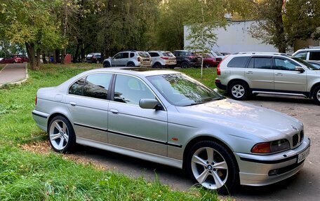 BMW 5 серия, 2000 год, 1 300 000 рублей, 12 фотография