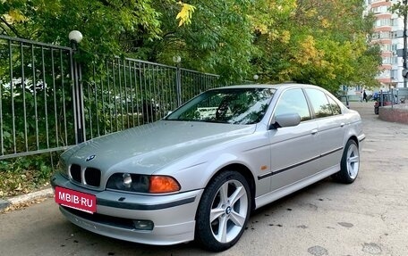 BMW 5 серия, 2000 год, 1 300 000 рублей, 13 фотография