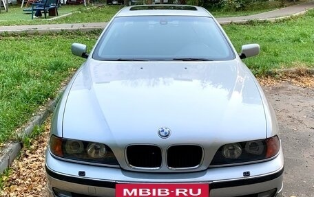 BMW 5 серия, 2000 год, 1 300 000 рублей, 8 фотография