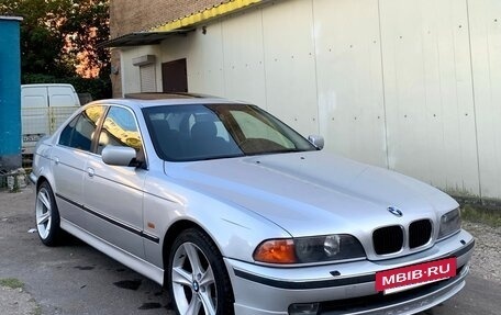 BMW 5 серия, 2000 год, 1 300 000 рублей, 15 фотография