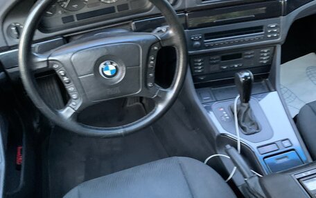 BMW 5 серия, 2000 год, 1 300 000 рублей, 18 фотография