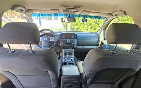 Nissan Pathfinder, 2011 год, 1 900 000 рублей, 12 фотография