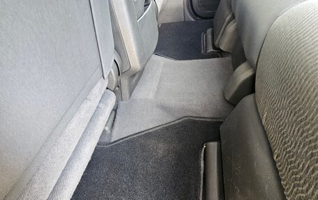 Nissan Pathfinder, 2011 год, 1 900 000 рублей, 16 фотография