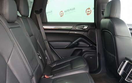Porsche Cayenne III, 2013 год, 2 349 000 рублей, 17 фотография