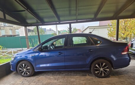Volkswagen Polo VI (EU Market), 2017 год, 1 200 000 рублей, 1 фотография