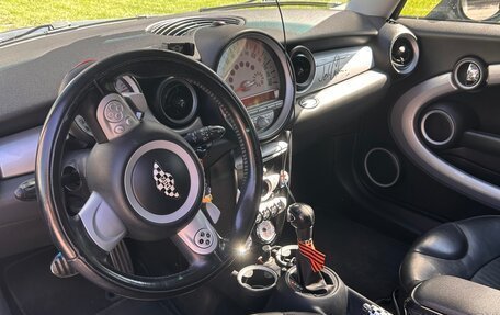 MINI Hatch, 2008 год, 1 150 000 рублей, 3 фотография
