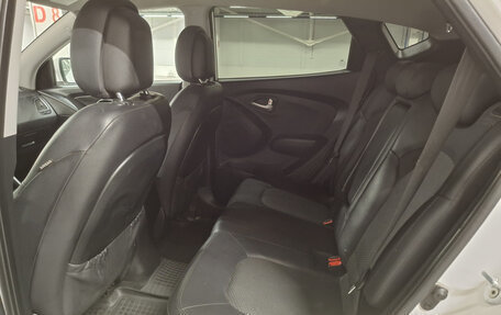 Hyundai ix35 I рестайлинг, 2013 год, 1 200 000 рублей, 15 фотография