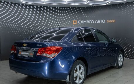 Chevrolet Cruze II, 2010 год, 621 000 рублей, 2 фотография