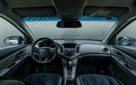 Chevrolet Cruze II, 2010 год, 621 000 рублей, 14 фотография