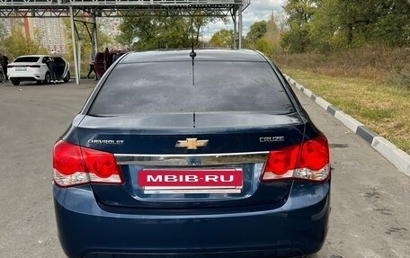 Chevrolet Cruze II, 2011 год, 750 000 рублей, 4 фотография