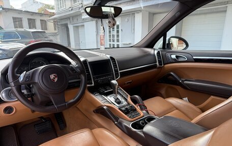 Porsche Cayenne III, 2012 год, 2 999 000 рублей, 6 фотография