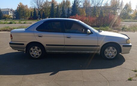 Nissan Sunny B15, 2001 год, 280 000 рублей, 2 фотография