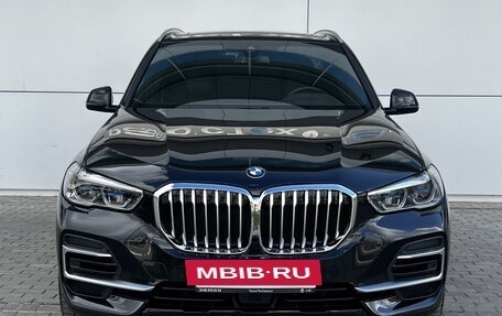 BMW X5, 2022 год, 8 990 000 рублей, 2 фотография