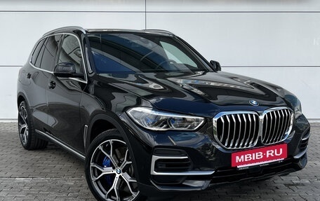 BMW X5, 2022 год, 8 990 000 рублей, 3 фотография