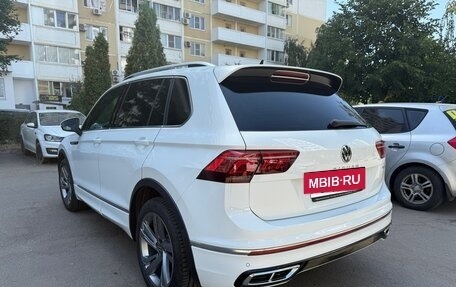 Volkswagen Tiguan II, 2021 год, 3 800 000 рублей, 4 фотография
