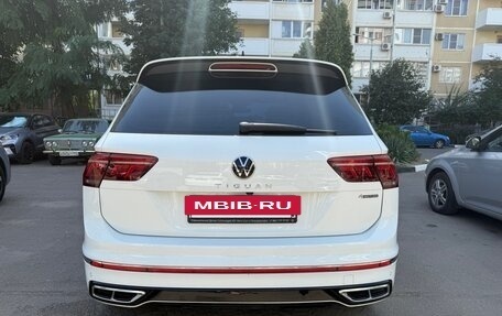 Volkswagen Tiguan II, 2021 год, 3 800 000 рублей, 5 фотография