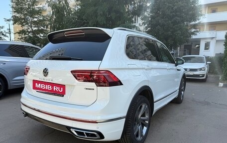 Volkswagen Tiguan II, 2021 год, 3 800 000 рублей, 6 фотография