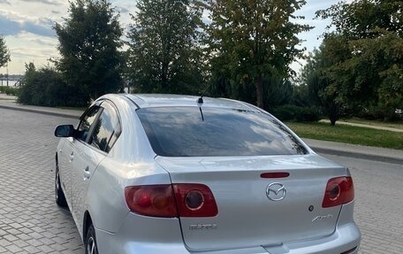 Mazda Axela, 2004 год, 290 000 рублей, 2 фотография