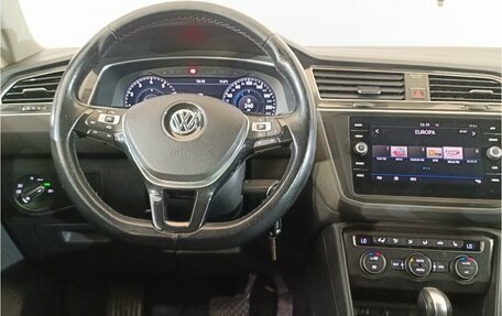 Volkswagen Tiguan II, 2017 год, 1 695 000 рублей, 9 фотография
