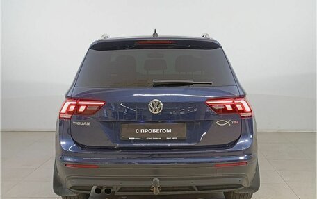 Volkswagen Tiguan II, 2017 год, 1 695 000 рублей, 6 фотография
